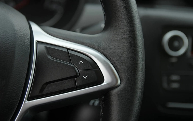 Dacia Duster cena 64900 przebieg: 23245, rok produkcji 2018 z Kostrzyn małe 742